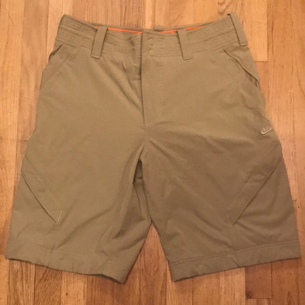 Nike Dri-Fit Cargo Shorts